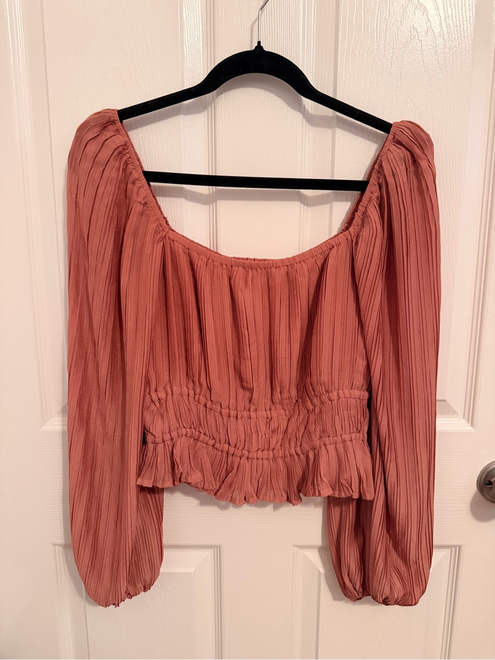 ASTR The Label Smocked Peasant Blouse in Dusty Rose